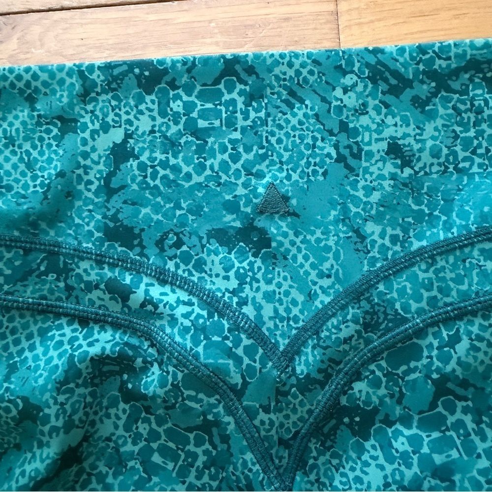 Vitality Revive Pant Leggings Teal Green Animal Print Forest Serpent Women L - Picture 6 of 7